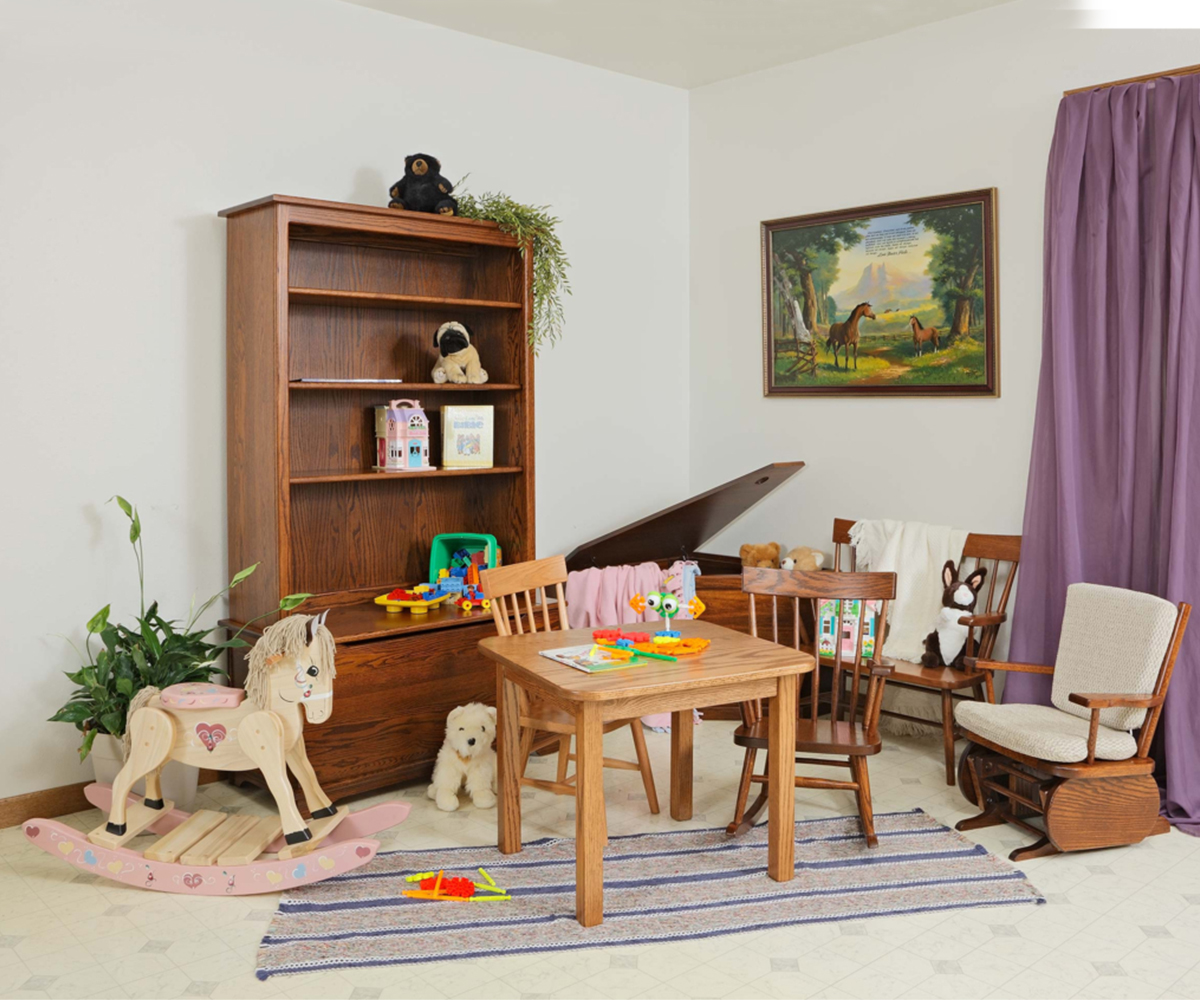 Child Table With Square Legs - Image 2